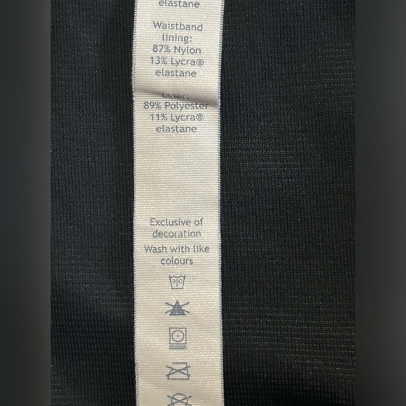 Lululemon Womens Run Times Short Size 6 - Picture 5 of 8